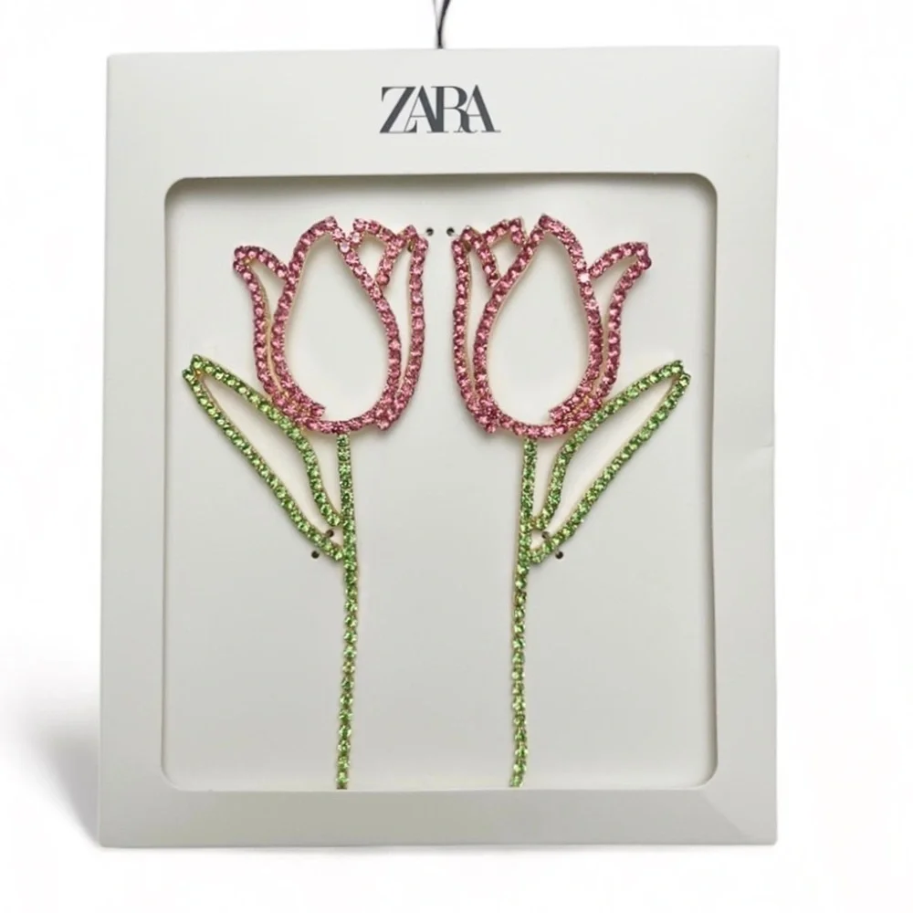 🌹NWT. Zara Pink Green Rhinestone Tulip Flower Oversized Drop Earrings.